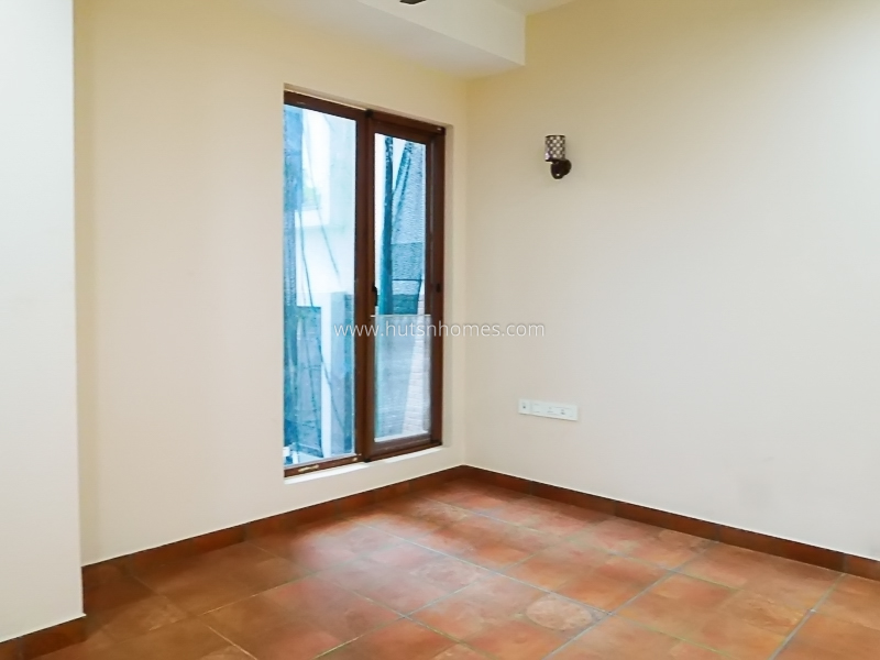 6 BHK House For Rent in Neeti Bagh