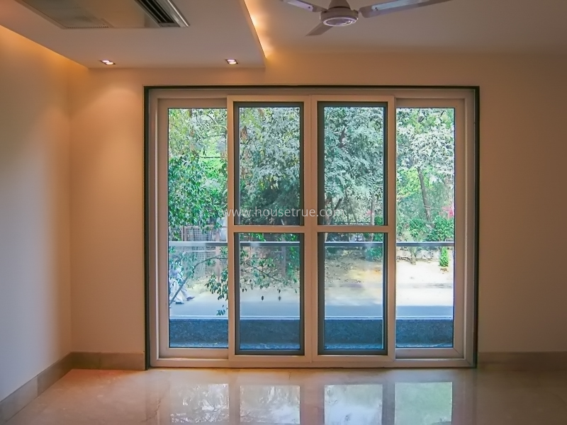 4 BHK Builder Floor For Rent in Safdarjung Development Area