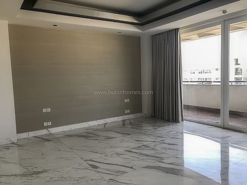 4 BHK Penthouse For Rent in Golf Course Road