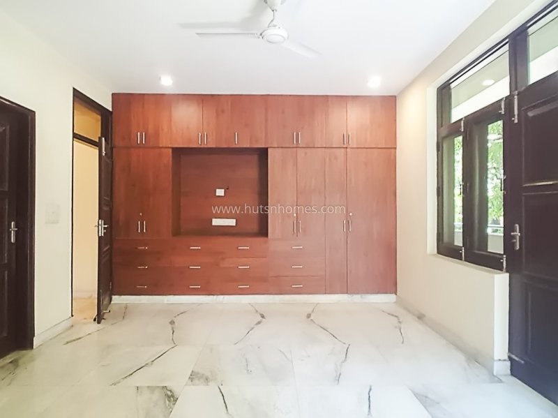 3 BHK Flat For Rent in Gitanjali Enclave