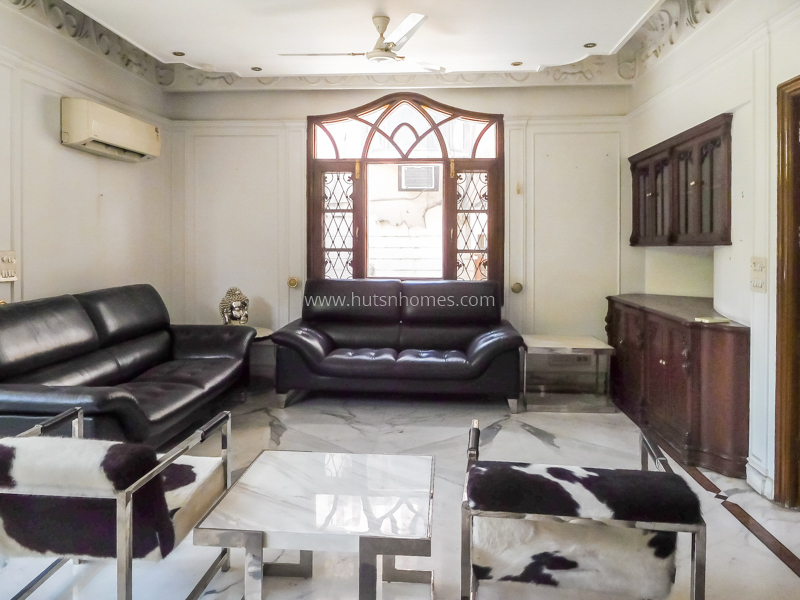 5 BHK House For Rent in Vasant Vihar