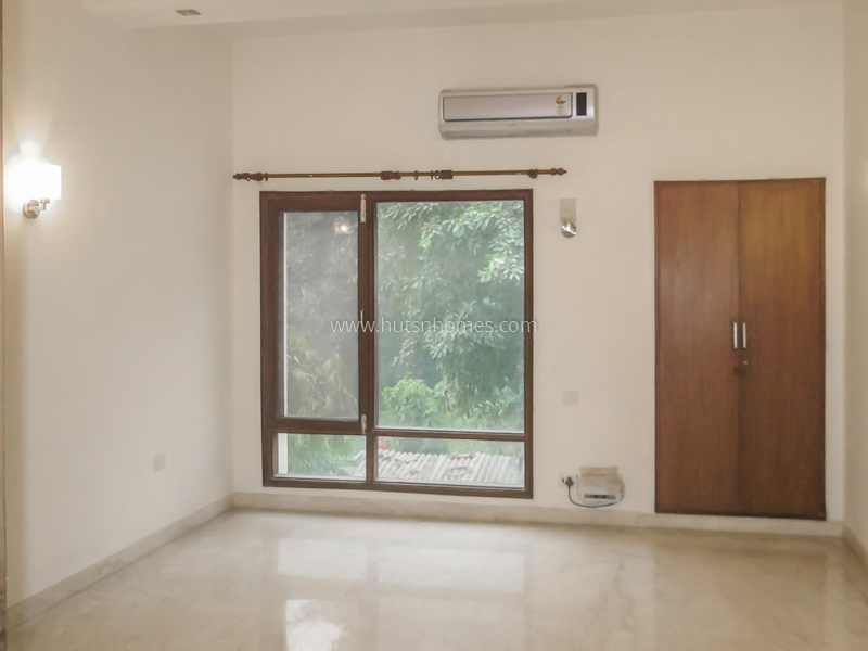 4 BHK Builder Floor For Rent in Jangpura Extension