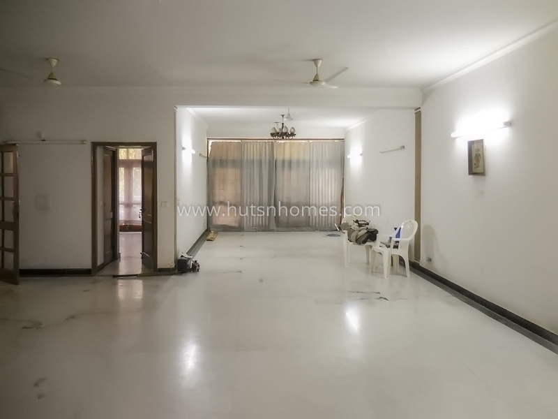 3 BHK Flat For Rent in DLF City Phase - 3