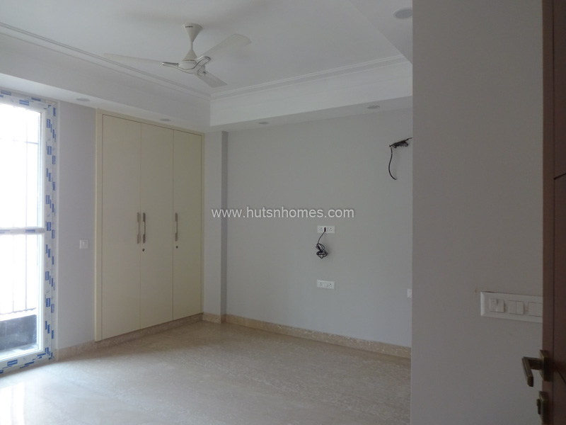 3 BHK Builder Floor For Sale in East Of Kailash