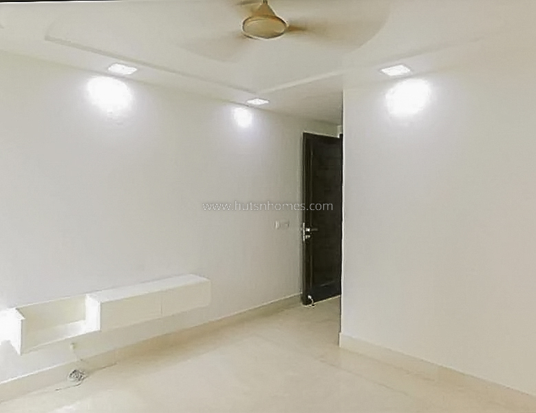 3 BHK Builder Floor For Sale in South Extension 2