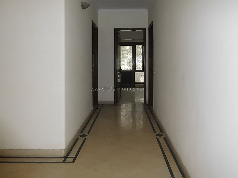 4 BHK Builder Floor For Sale in Anand Niketan