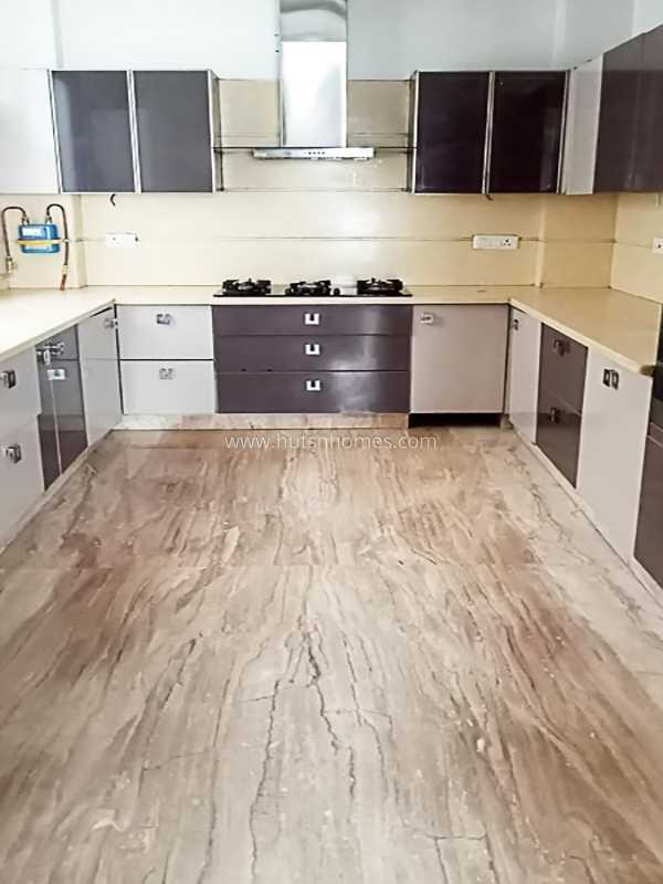 3 BHK Flat For Sale in Greater Kailash Part 2