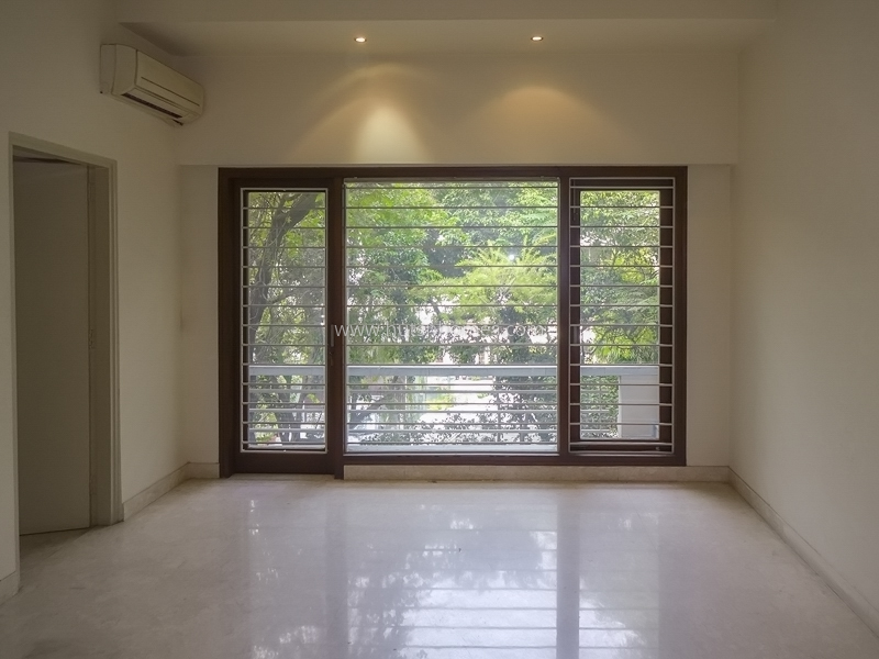 6 BHK House For Sale in Defence Colony