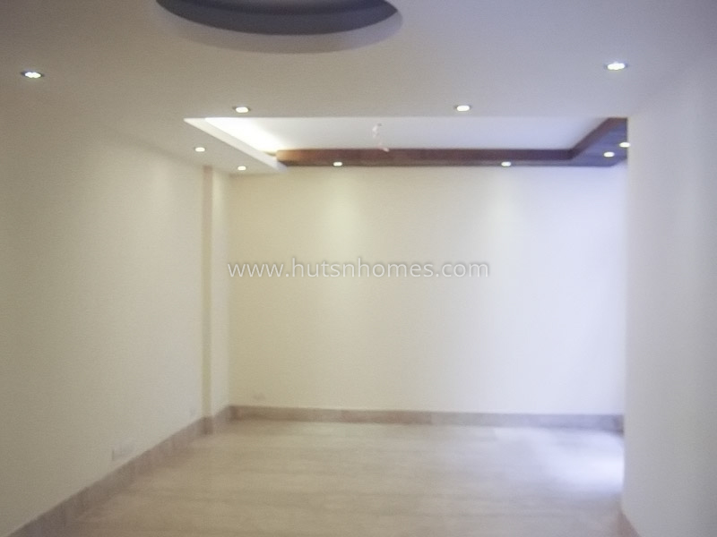 5 BHK Flat For Sale in Greater Kailash Part 2
