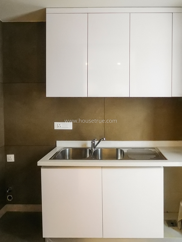 3 BHK Flat For Rent in Nizamuddin East