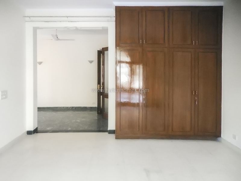 7 BHK House For Rent in Maharani Bagh