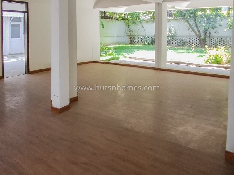 4 BHK House For Rent in Friends Colony East
