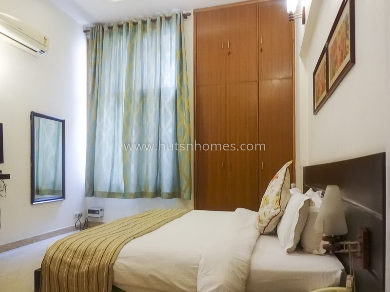 4 BHK Flat For Rent in Greater Kailash Enclave 1