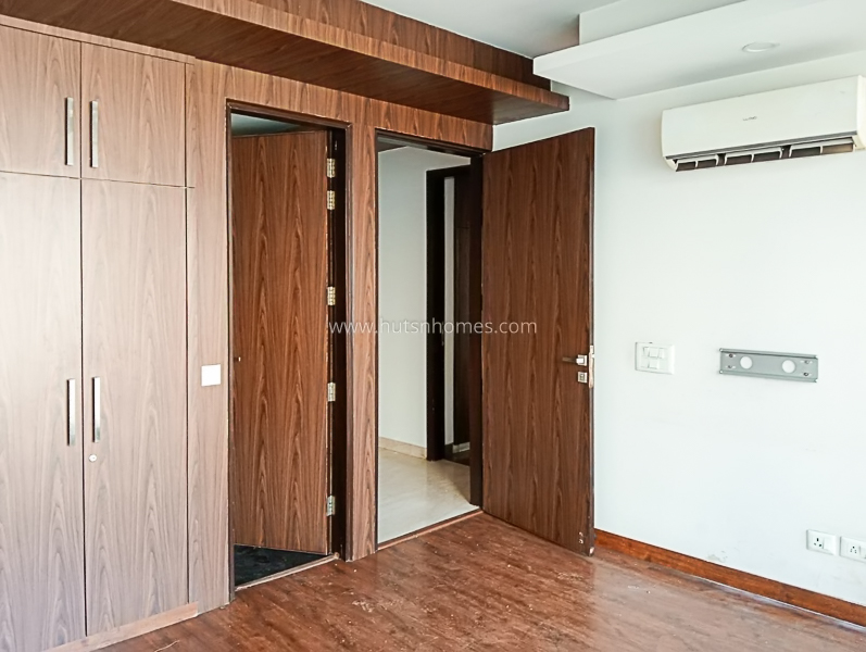 3 BHK Builder Floor For Rent in Greater Kailash Part 1