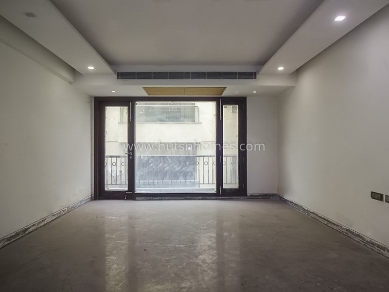 5 BHK Flat For Sale in Panchsheel Park